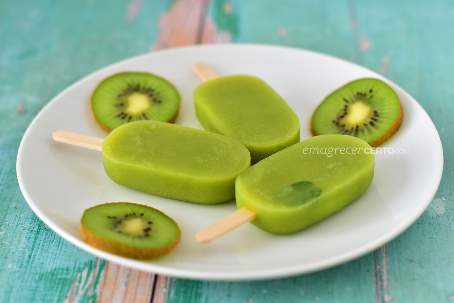 Picolé de kiwi natural | Blog Emagrecer Certo #frutas #saudável