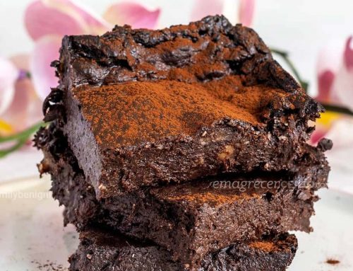 Brownie sem farinha com 4 ingredientes