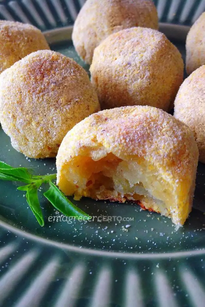 Bolinho de batata doce vegano